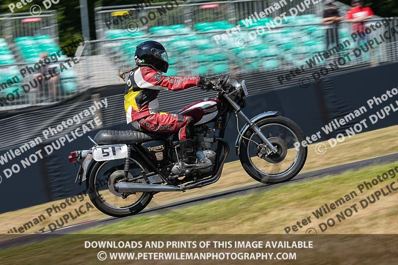 cadwell park;cadwell park photographs;cadwell trackday photographs;enduro digital images;event digital images;eventdigitalimages;peter wileman photography;racing digital images;trackday digital images;trackday photos